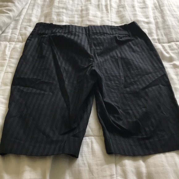 WHBM Bermuda Shorts - Picture 3 of 3